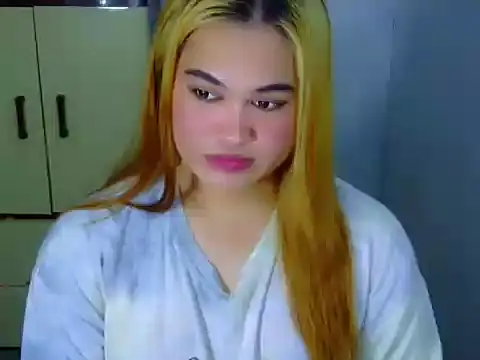 Annierose ts online show from February 2026 05:02:01 PM