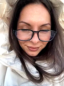 Snapshot of kittyCarrol chatting on September 2025 10:33:01 AM kittyCarrol online show from September 2025 10:33:01 AM