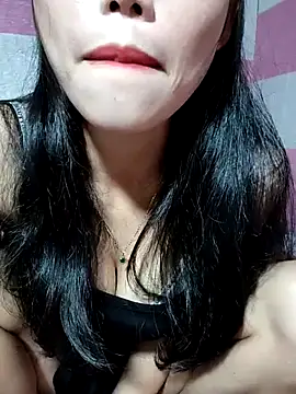 Snapshot of Ingrid428 chatting on October 2025 03:35:02 PM Ingrid428 online show from October 2025 03:35:02 PM