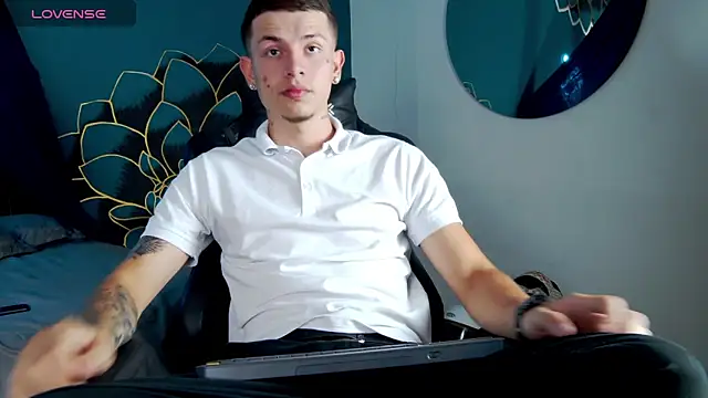 Ryan Miller online show from September 2025 08:59:01 PM