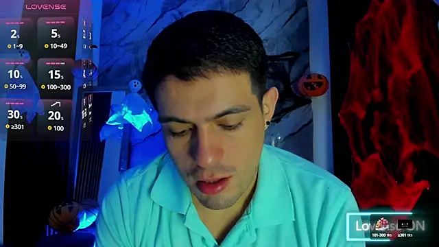 Snapshot of William_Steel_ chatting on October 2025 11:55:01 AM William Steel online show from October 2025 11:55:01 AM