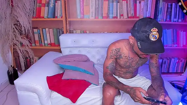 teamlover00 online show from June 2026 11:32:02 PM