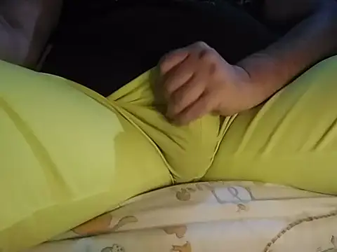 BabyBearMilk online show from September 2025 11:12:01 PM
