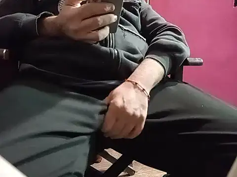 BabyBearMilk online show from April 2026 01:23:01 AM