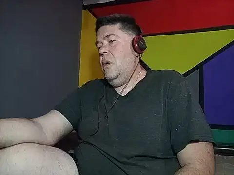 Snapshot of BabyBearMilk chatting on November 2025 10:35:01 PM BabyBearMilk online show from November 2025 10:35:01 PM