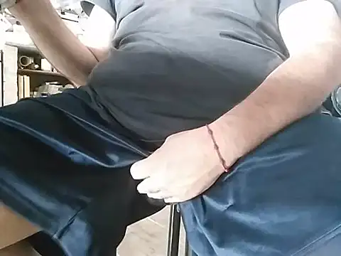 BabyBearMilk online show from March 2026 05:13:01 PM