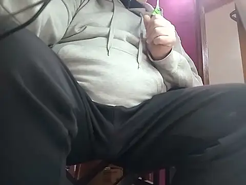 Snapshot of BabyBearMilk chatting on June 2026 09:25:02 PM BabyBearMilk online show from June 2026 09:25:02 PM