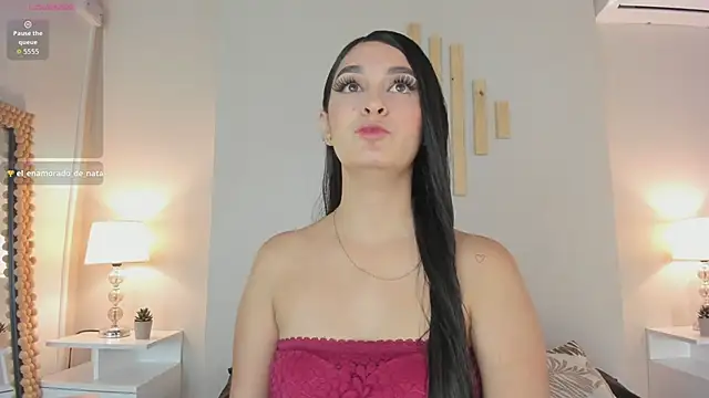 Snapshot of natachadiaz_ chatting on November 2025 11:13:02 AM natachadiaz online show from November 2025 11:13:02 AM