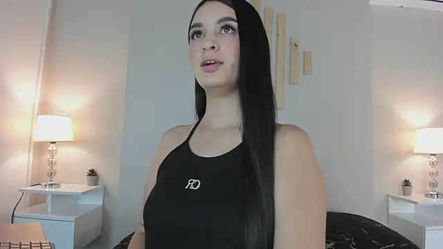 Snapshot of natachadiaz_ chatting on November 2025 11:21:01 AM natachadiaz online show from November 2025 11:21:01 AM