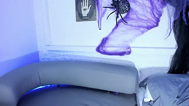 Sexxchubby online show from October 2025 11:58:01 PM