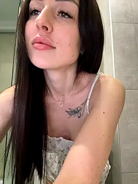 SakuraSara online show from November 2025 05:44:02 AM