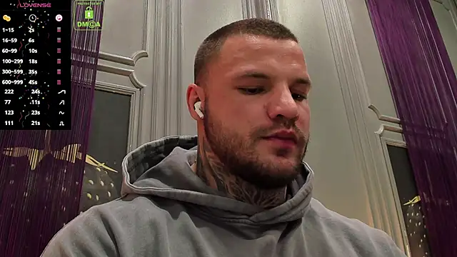 OliverSport online show from November 2025 03:49:01 PM