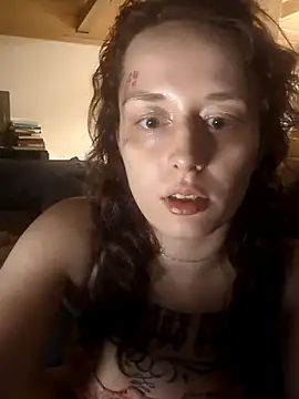 marijacucu online show from October 2025 09:14:01 PM