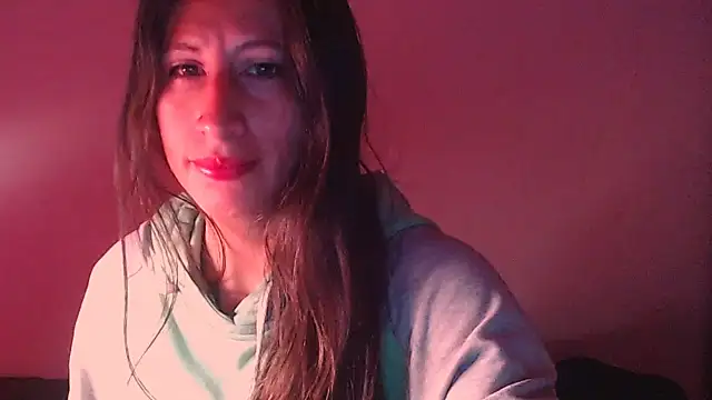 Snapshot of NathaSlave chatting on June 2026 06:35:01 AM NathaSlave online show from June 2026 06:35:01 AM