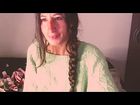 Snapshot of NathaSlave chatting on January 2026 07:34:01 AM NathaSlave online show from January 2026 07:34:01 AM