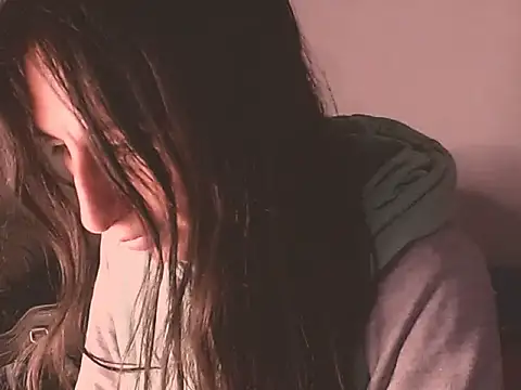 Snapshot of NathaSlave chatting on December 2025 10:17:02 AM NathaSlave online show from December 2025 10:17:02 AM