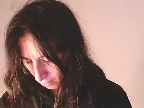 Snapshot of NathaSlave chatting on November 2025 07:52:02 AM NathaSlave online show from November 2025 07:52:02 AM