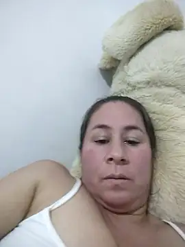 Nala1986 online show from November 2025 02:04:01 AM