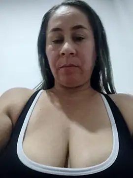 Nala1986 online show from October 2025 01:33:02 AM