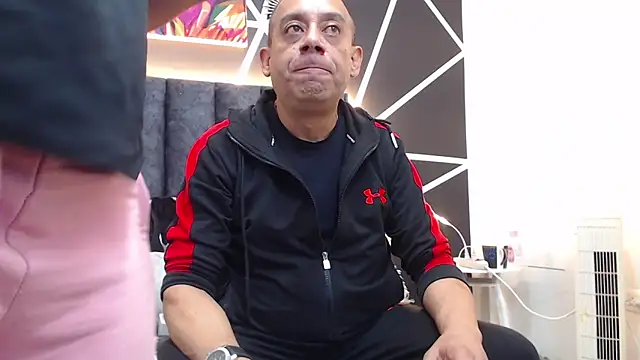 Snapshot of GabrielandAbigail chatting on February 2026 03:31:02 PM GabrielandAbigail online show from February 2026 03:31:02 PM