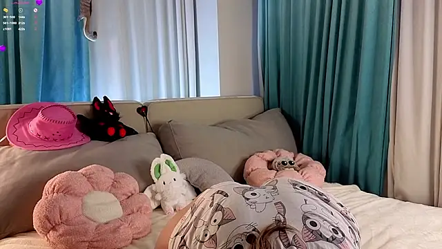 Snapshot of DarylAshworth chatting on February 2026 01:33:01 AM DarylAshworth online show from February 2026 01:33:01 AM