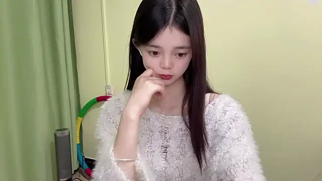 Nicole-13 online show from December 2025 11:45:01 AM