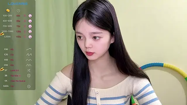 Snapshot of Nicole-13 chatting on October 2025 01:36:02 PM Nicole-13 online show from October 2025 01:36:02 PM