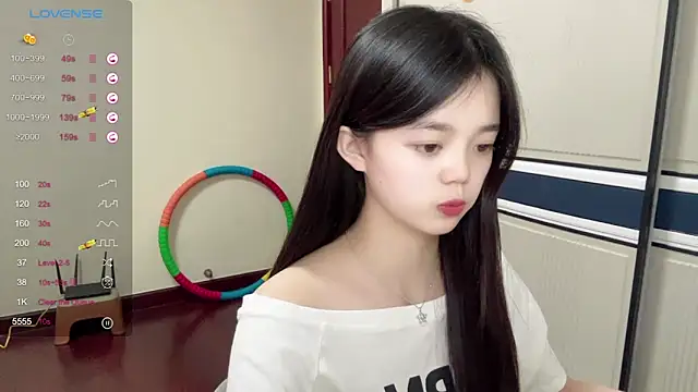 Nicole-13 online show from March 2026 01:05:01 PM