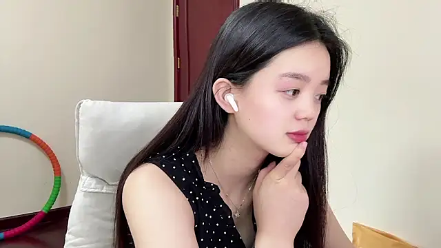 Nicole-13 online show from May 2026 12:27:02 AM