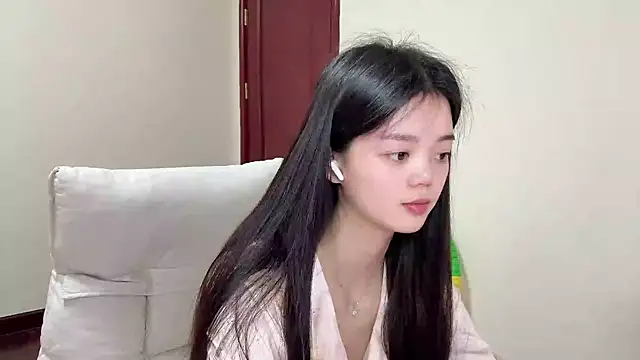 Nicole-13 online show from April 2026 01:12:01 AM