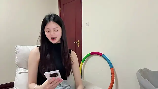 Nicole-13 online show from April 2026 02:39:01 AM