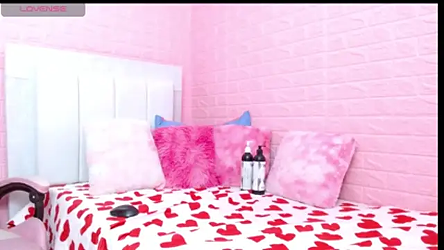 suzanhot 30 online show from March 2026 08:27:02 PM