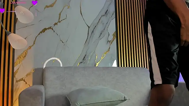 JulienSaint online show from February 2026 11:43:02 AM