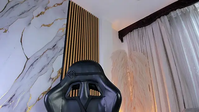 JulienSaint online show from February 2026 06:18:01 PM