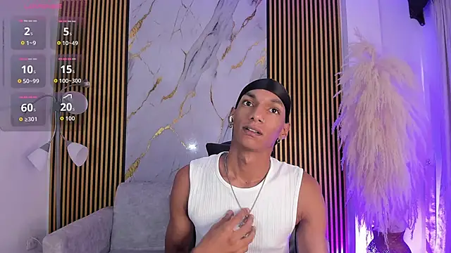 JulienSaint online show from October 2025 12:26:02 PM