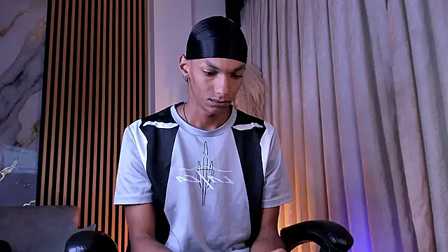 JulienSaint online show from March 2026 11:37:02 AM