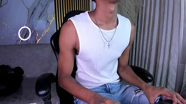 JulienSaint online show from March 2026 11:36:02 AM