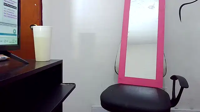 felipecams123 online show from November 2025 02:23:01 AM