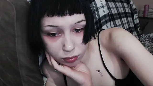  LUCY LAVE online show from October 2025 04:33:01 AM