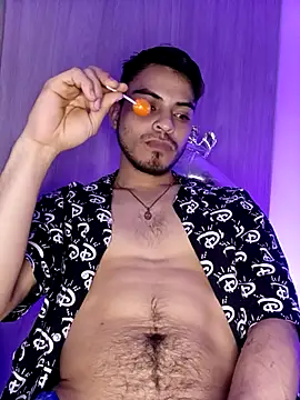 Bastian MCcormick online show from November 2025 03:11:02 AM