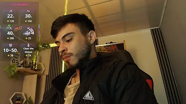 Snapshot of Bastian_MCcormick chatting on February 2026 02:39:02 PM Bastian MCcormick online show from February 2026 02:39:02 PM