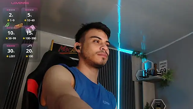 Bastian MCcormick online show from December 2025 11:53:01 AM