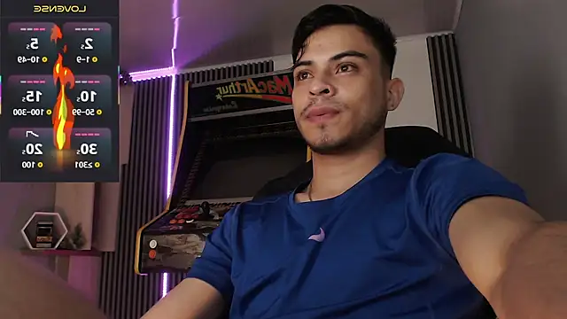 Bastian MCcormick online show from November 2025 07:13:01 AM