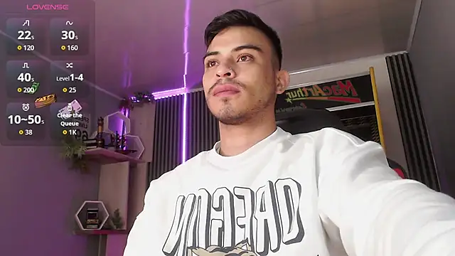 Bastian MCcormick online show from December 2025 12:17:02 PM