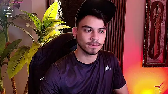 Bastian MCcormick online show from April 2026 01:23:01 PM