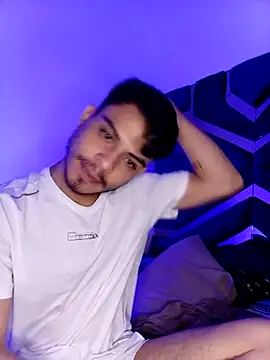 Bastian MCcormick online show from November 2025 01:38:01 AM