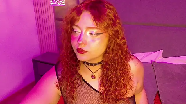 SamanthaaReed online show from November 2025 04:27:02 AM