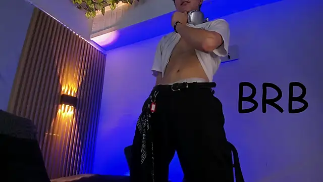 IM DAREN online show from May 2026 03:28:01 AM