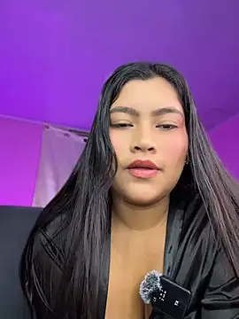 LunaaRosse online show from June 2026 02:33:01 AM