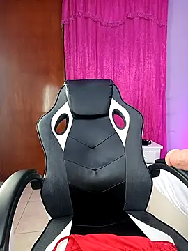 LunaaRosse online show from November 2025 02:45:02 AM